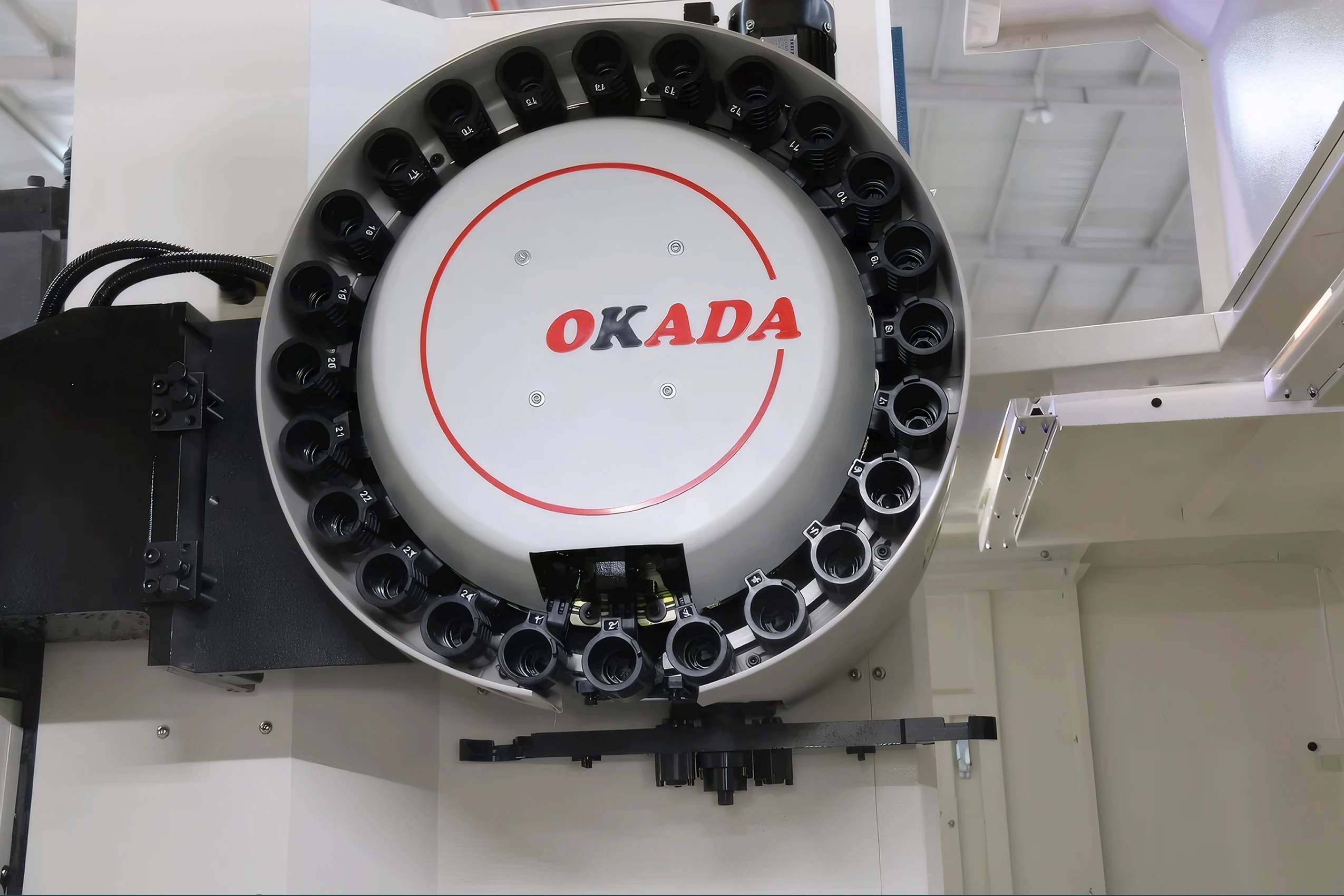 Станок фрезерный с ЧПУ 3-х осевой LUZHONG VMC1270 (стандарт)